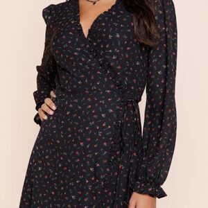 New 1Francesca’s Dorinda SZ M Lined Tiny Rose Wrap Black Mini Dress Wedding